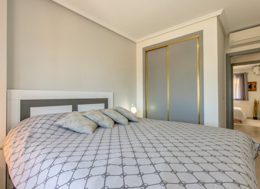 Reventa - Townhouse / Duplex - Orihuela Costa - Villamartín