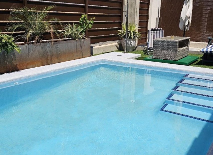 Reventa - Townhouse / Duplex - Orihuela - Vistabella