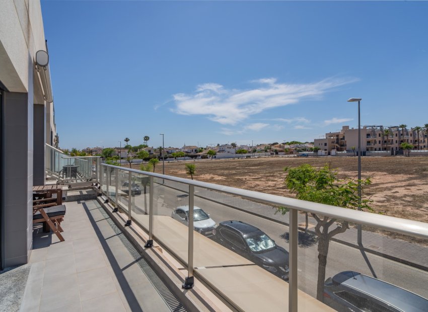 Reventa - Townhouse / Duplex - Pilar de la Horadada - Mil Palmeras