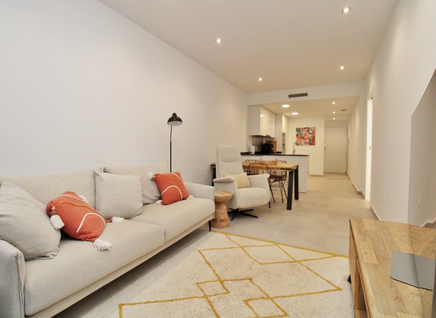 Reventa - Townhouse / Duplex - Pilar de la Horadada