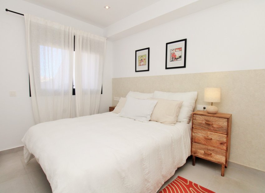 Reventa - Townhouse / Duplex - Pilar de la Horadada