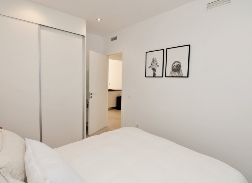 Reventa - Townhouse / Duplex - Pilar de la Horadada