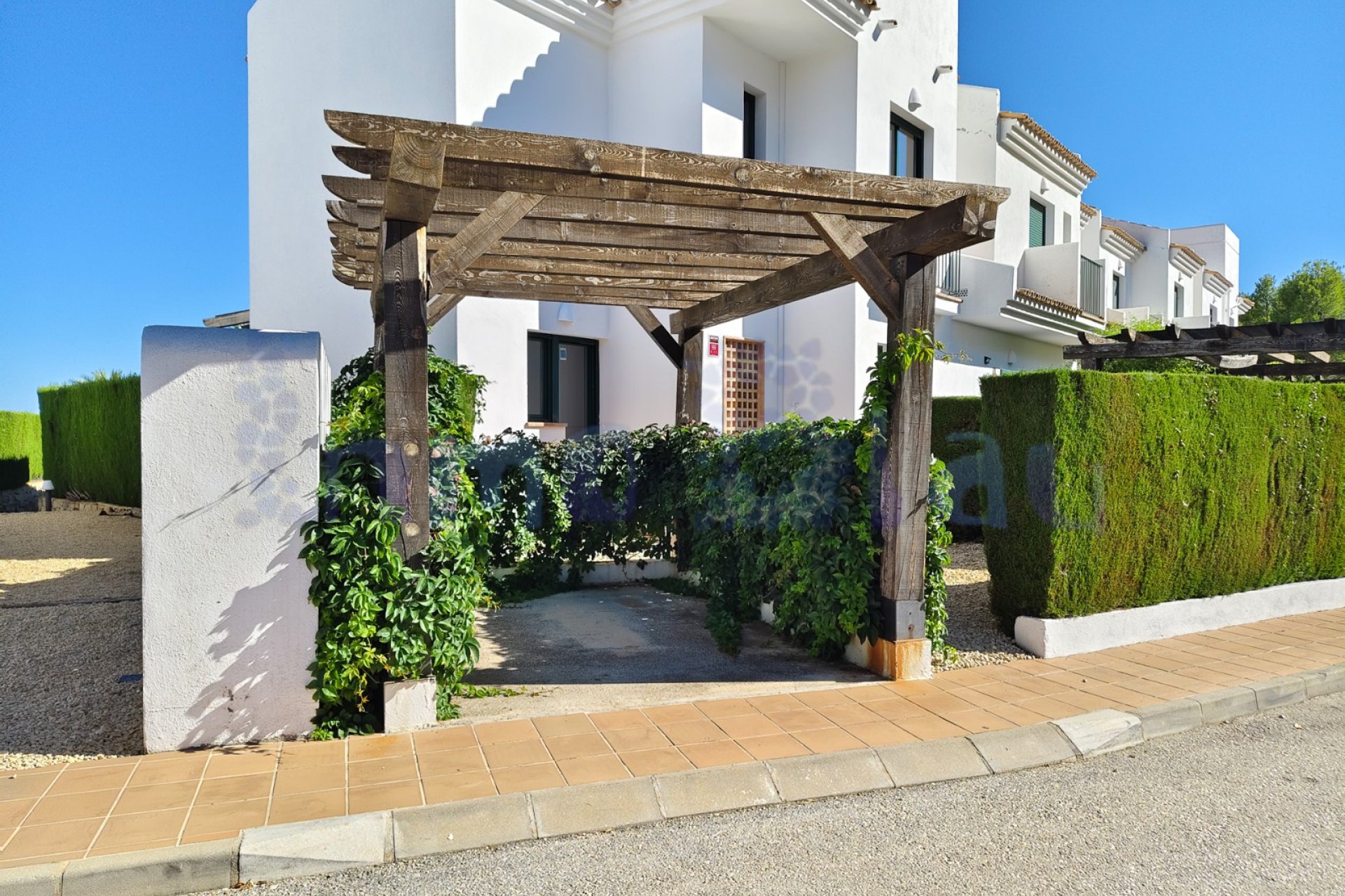 Reventa - Townhouse / Duplex - Polop - Urbanizacion