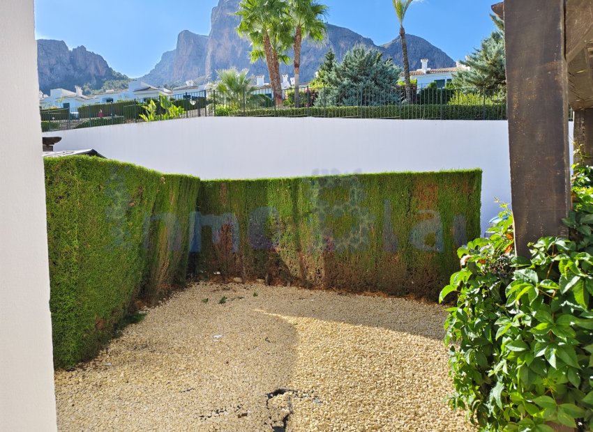 Reventa - Townhouse / Duplex - Polop - Urbanizacion