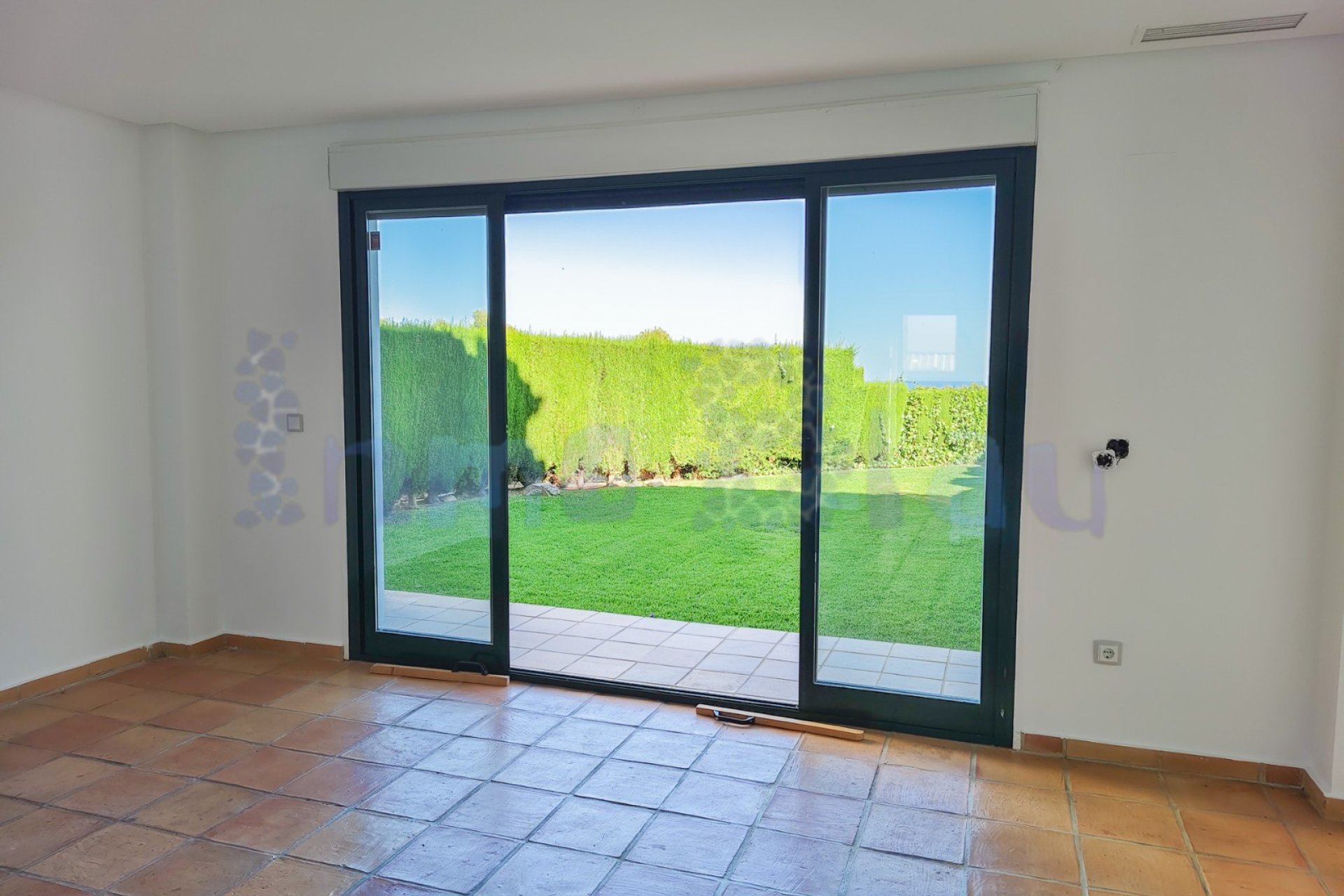 Reventa - Townhouse / Duplex - Polop - Urbanizacion