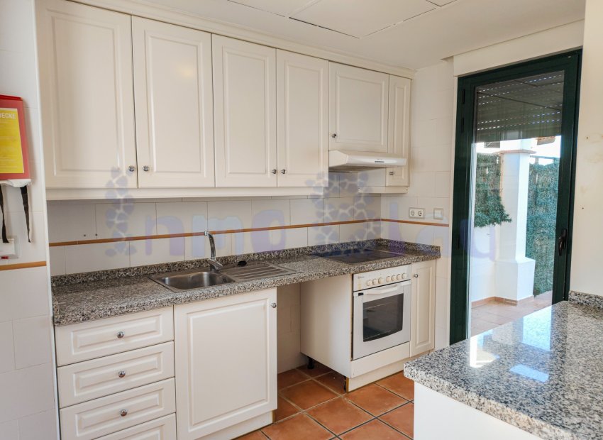 Reventa - Townhouse / Duplex - Polop - Urbanizacion