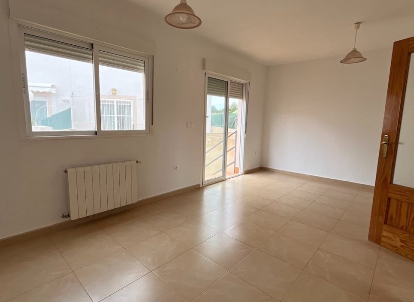 Reventa - Townhouse / Duplex - Polop - Urbanizaciones