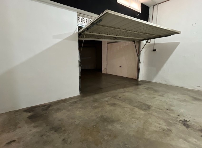 Reventa - Townhouse / Duplex - Polop - Urbanizaciones