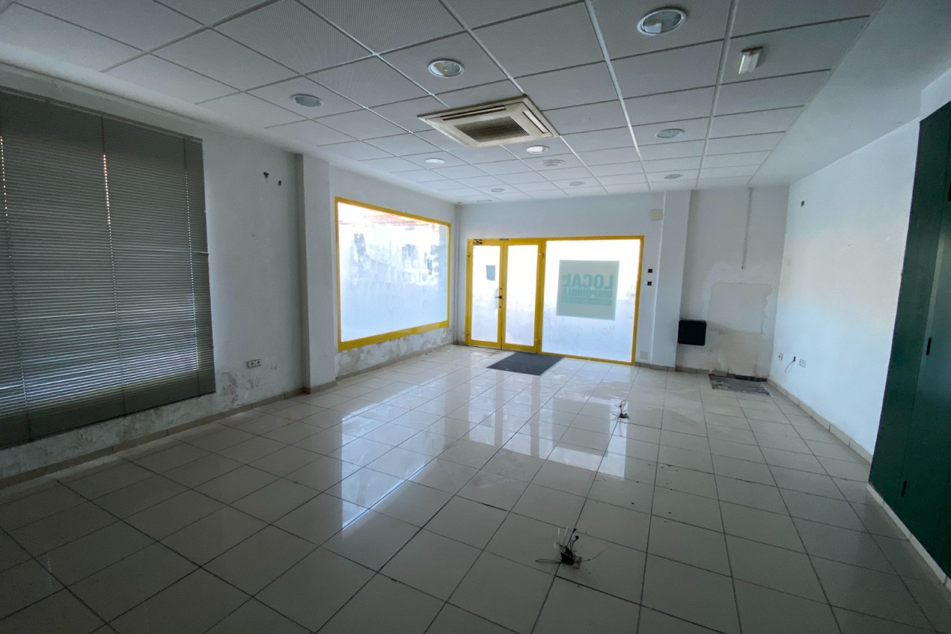 Reventa - Townhouse / Duplex - Salinas