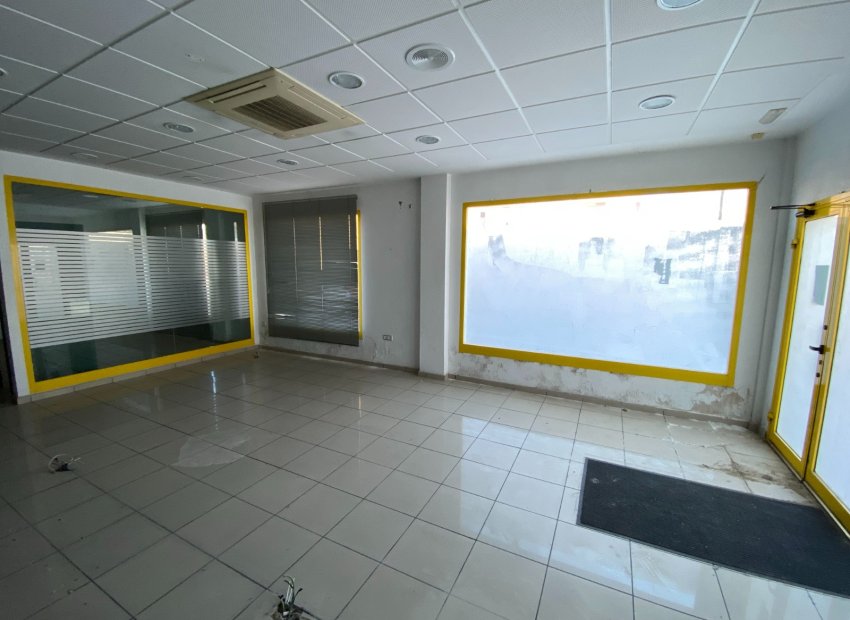 Reventa - Townhouse / Duplex - Salinas