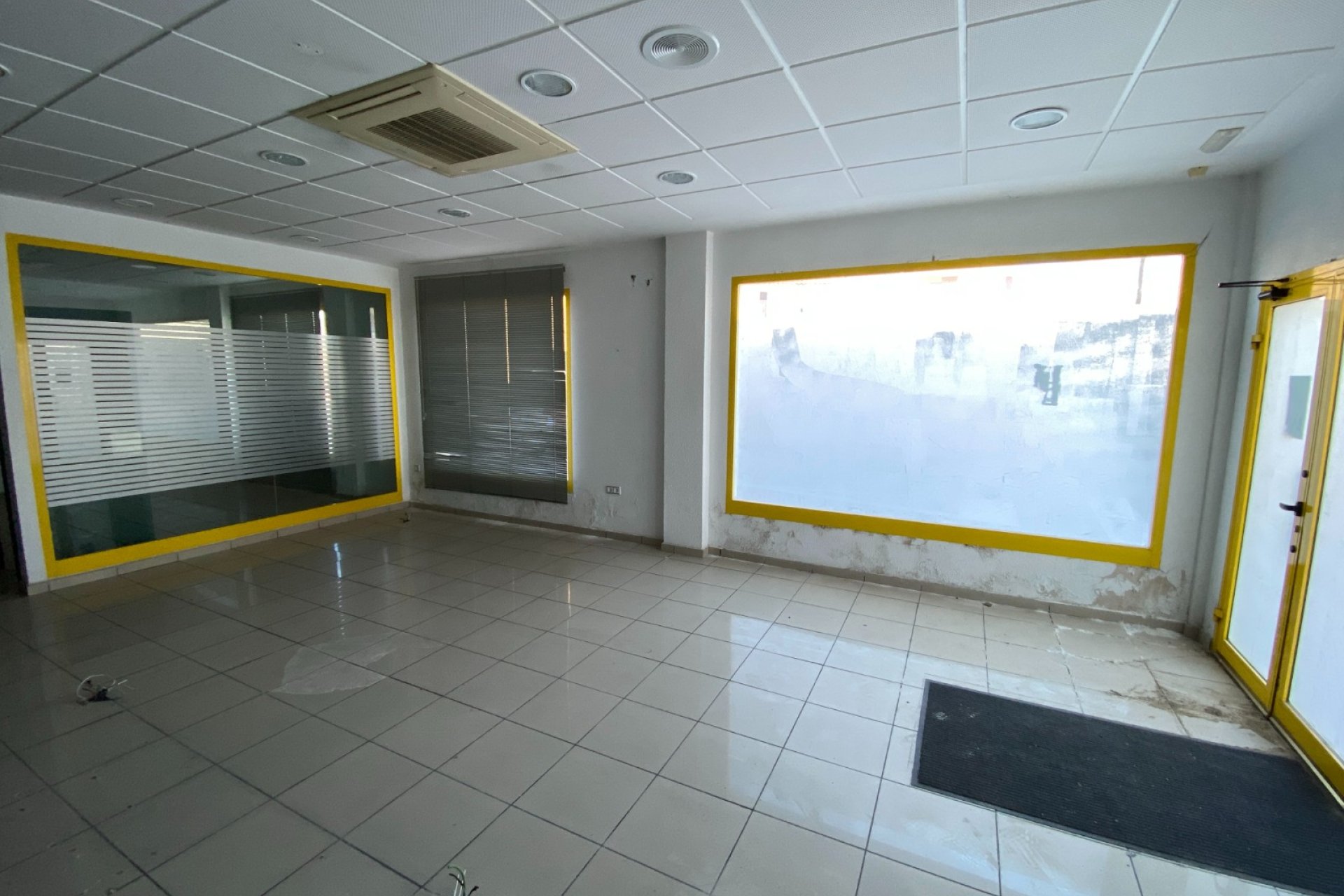 Reventa - Townhouse / Duplex - Salinas