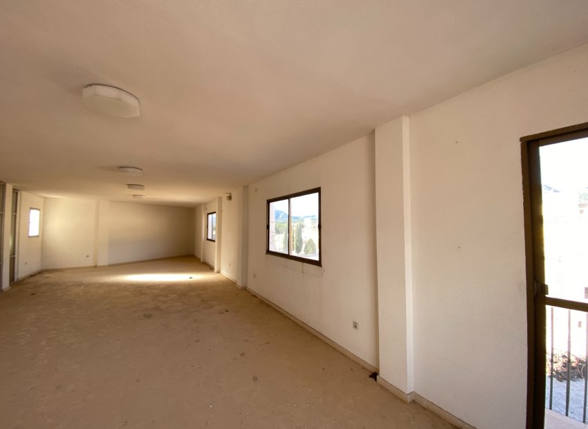 Reventa - Townhouse / Duplex - Salinas