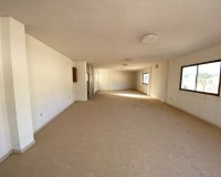 Reventa - Townhouse / Duplex - Salinas