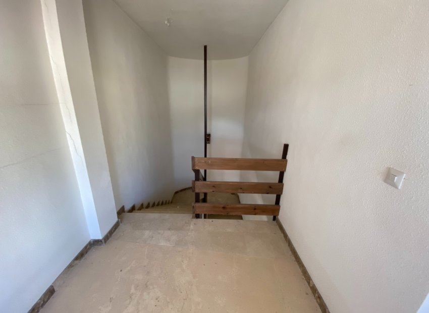 Reventa - Townhouse / Duplex - Salinas