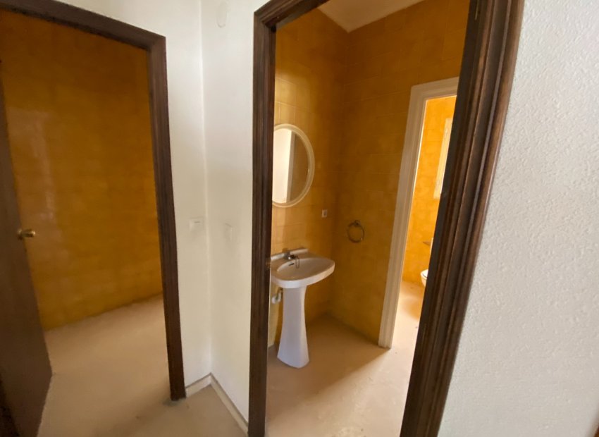 Reventa - Townhouse / Duplex - Salinas