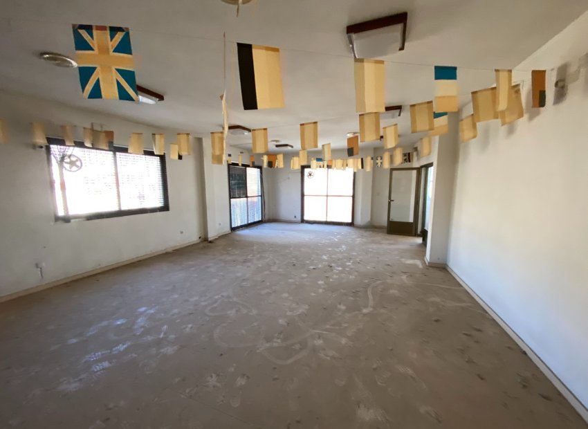 Reventa - Townhouse / Duplex - Salinas