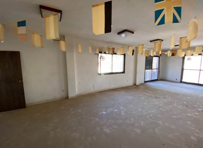 Reventa - Townhouse / Duplex - Salinas