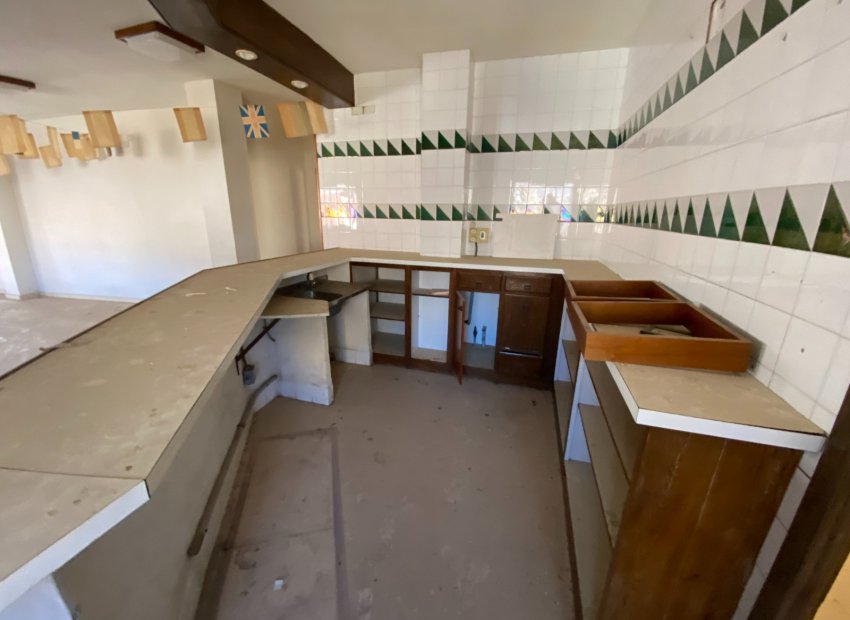 Reventa - Townhouse / Duplex - Salinas