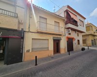 Reventa - Townhouse / Duplex - Salinas