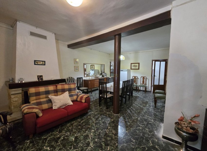 Reventa - Townhouse / Duplex - Salinas