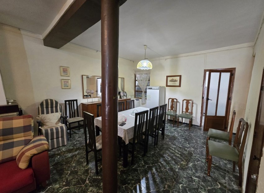 Reventa - Townhouse / Duplex - Salinas