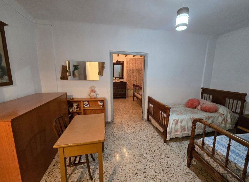 Reventa - Townhouse / Duplex - Salinas