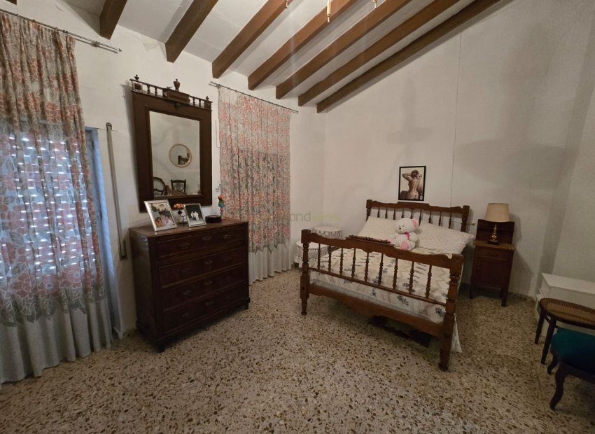 Reventa - Townhouse / Duplex - Salinas