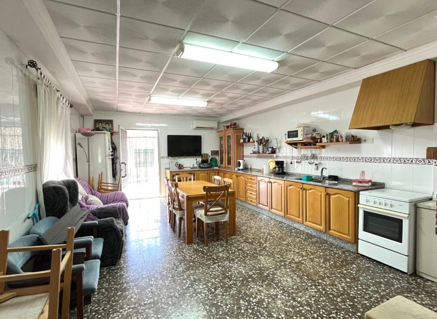 Reventa - Townhouse / Duplex - Salinas