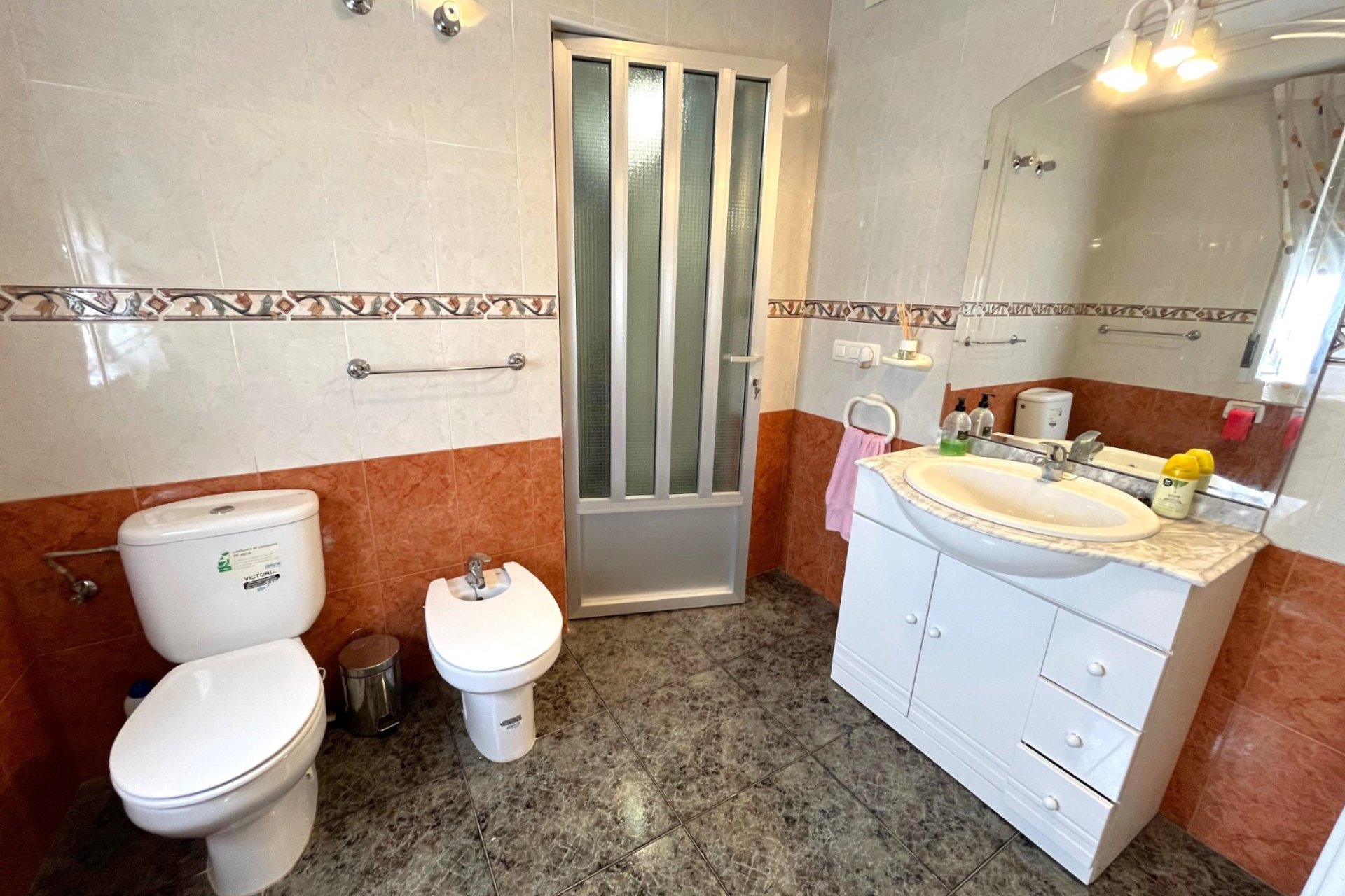 Reventa - Townhouse / Duplex - Salinas