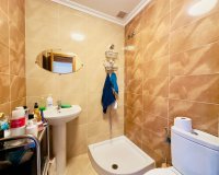 Reventa - Townhouse / Duplex - San Miguel de Salinas - Ciudad de las comunicaciones