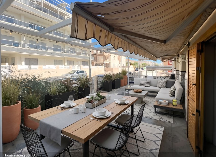 Reventa - Townhouse / Duplex - Santa Pola