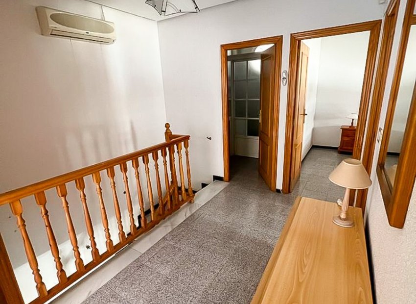 Reventa - Townhouse / Duplex - Santa Pola