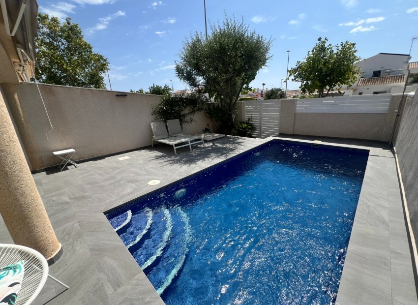 Reventa - Townhouse / Duplex - Torre de la Horadada