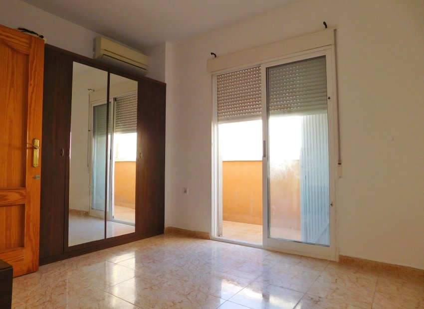 Reventa - Townhouse / Duplex - Torremendo