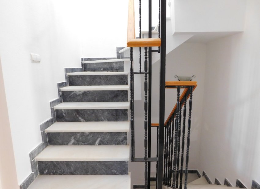 Reventa - Townhouse / Duplex - Torremendo