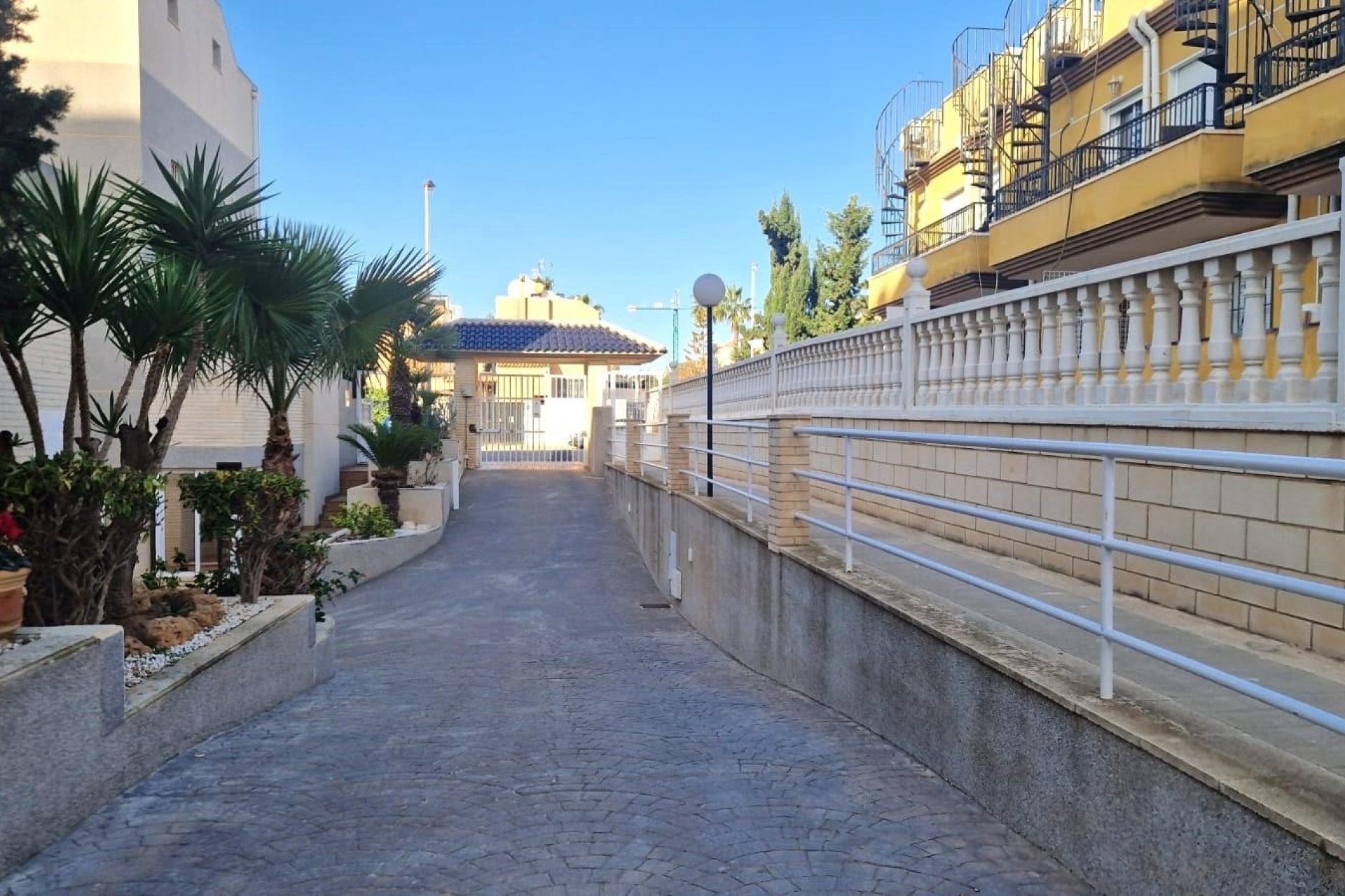 Reventa - Townhouse / Duplex - Torrevieia - Aguas Nuevas