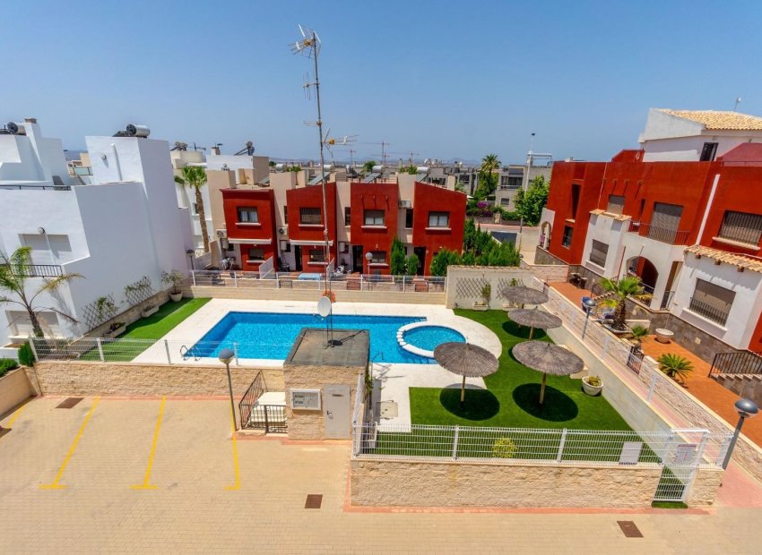 Reventa - Townhouse / Duplex - Torrevieia - Aguas Nuevas