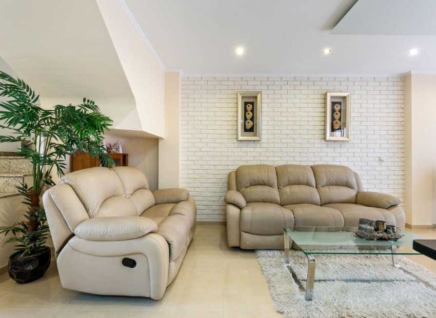 Reventa - Townhouse / Duplex - Torrevieia - Aguas Nuevas