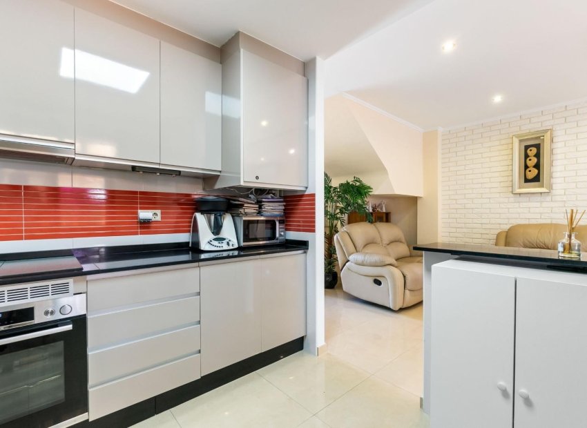 Reventa - Townhouse / Duplex - Torrevieia - Aguas Nuevas