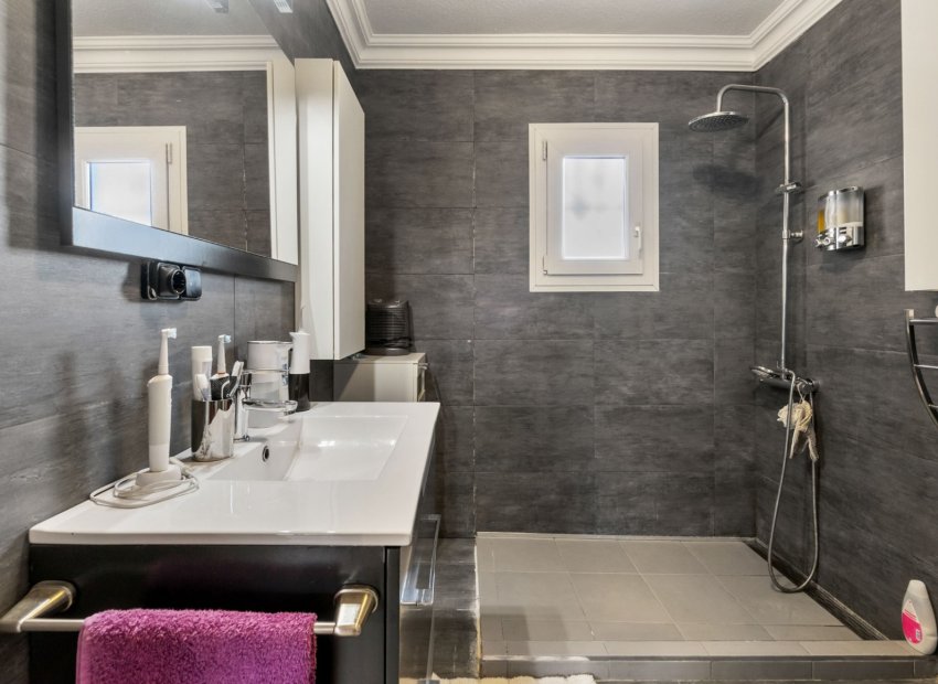 Reventa - Townhouse / Duplex - Torrevieia - Aguas Nuevas