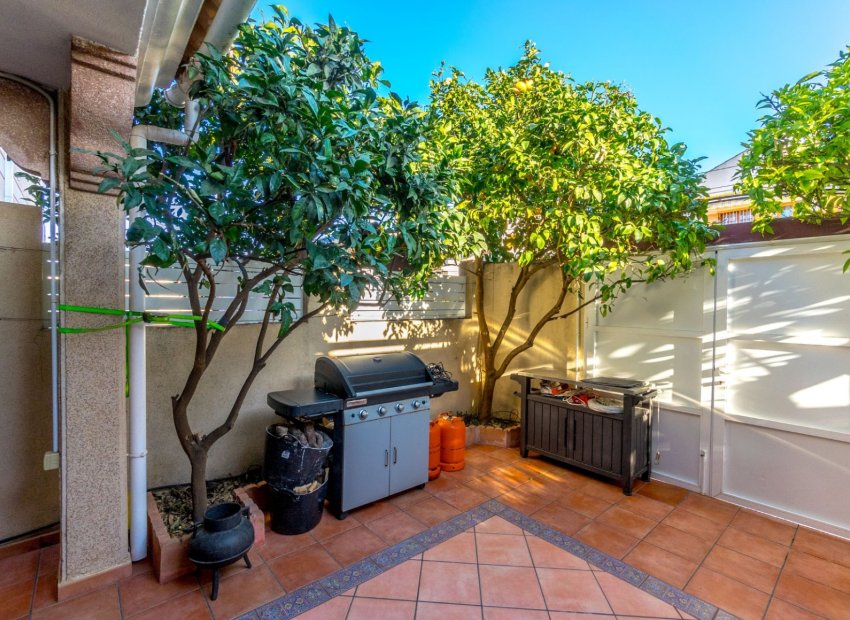 Reventa - Townhouse / Duplex - Torrevieia - Aguas Nuevas