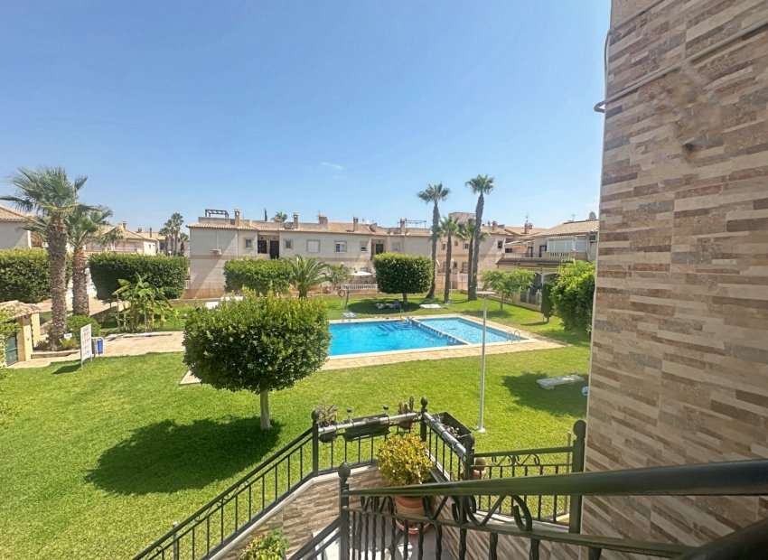 Reventa - Townhouse / Duplex - Torrevieia - Aguas Nuevas