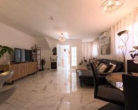 Reventa - Townhouse / Duplex - Torrevieia - El Acequión - Los Náufragos