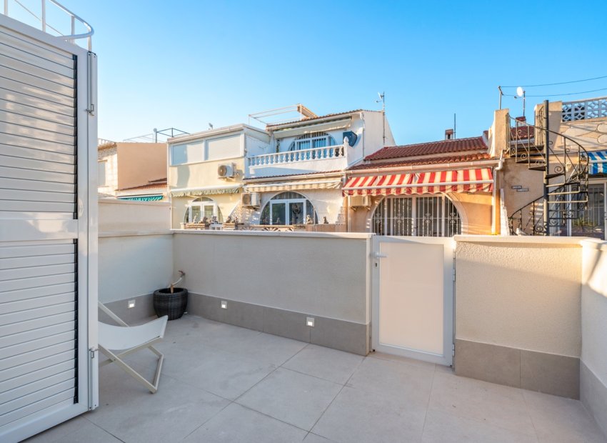 Reventa - Townhouse / Duplex - Torrevieia - El Chaparral