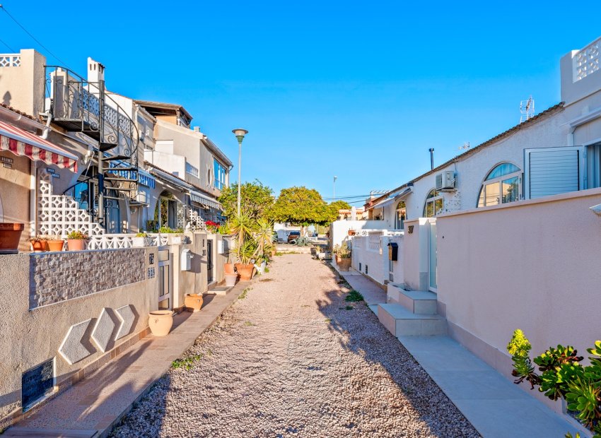 Reventa - Townhouse / Duplex - Torrevieia - El Chaparral