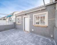 Reventa - Townhouse / Duplex - Torrevieia - El Chaparral