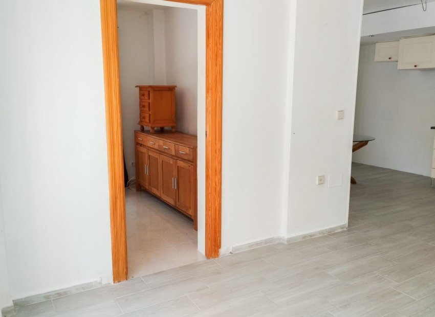 Reventa - Townhouse / Duplex - Torrevieia - La Siesta