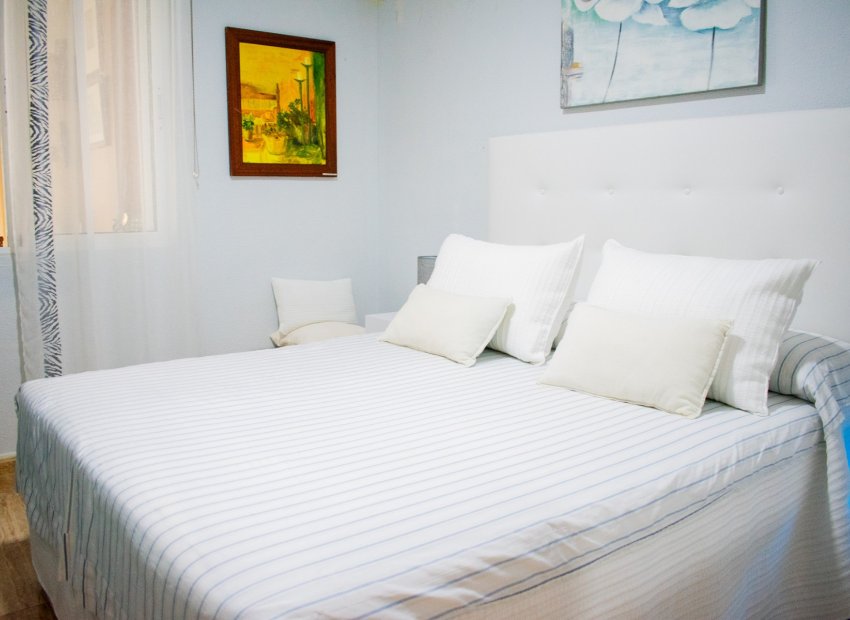 Reventa - Townhouse / Duplex - Torrevieia - La Siesta