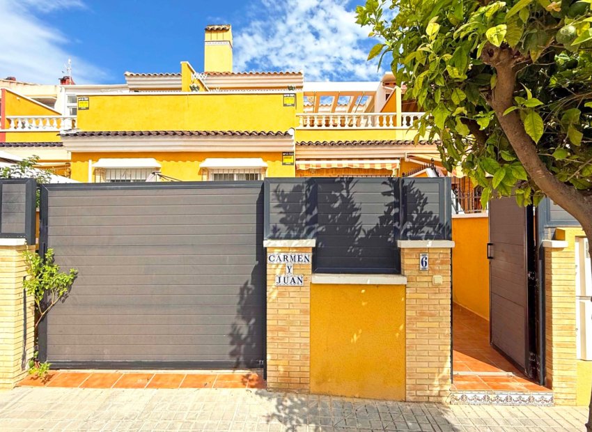 Reventa - Townhouse / Duplex - Torrevieia - La Siesta