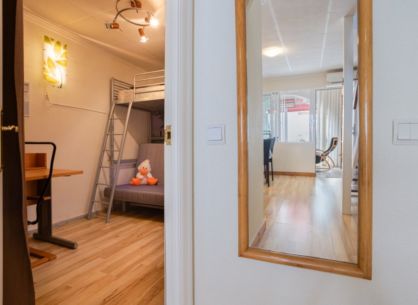 Reventa - Townhouse / Duplex - Torrevieia - La Siesta